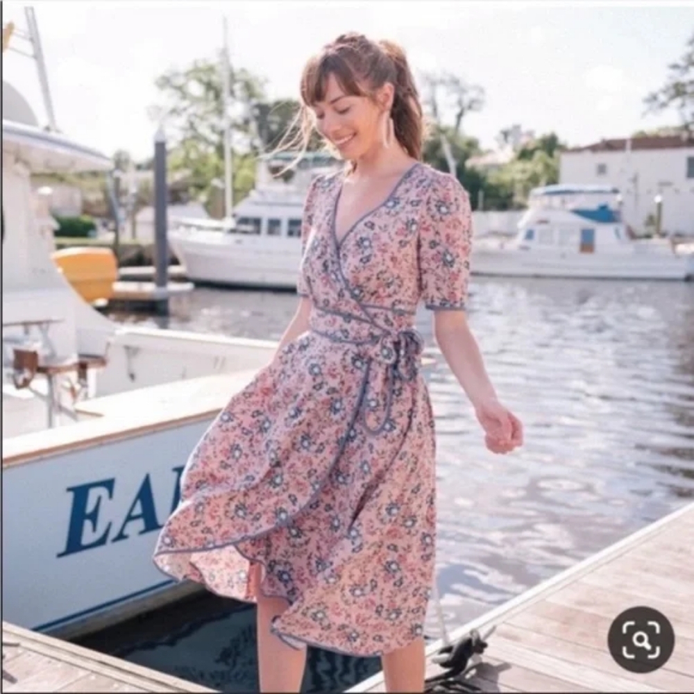 Gal Meets Glam Isadora Dress *BUY 1 GET 1 50% OFF*